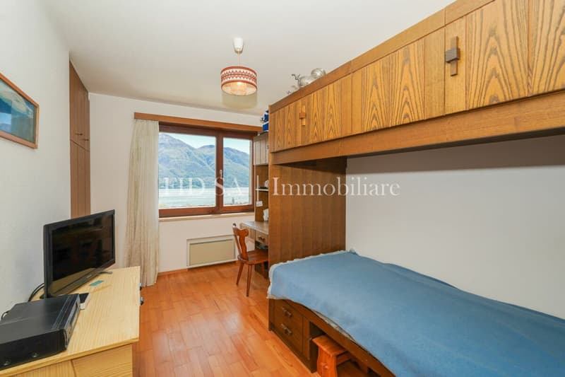 MINUSIO - Ampia casa bifamiliare con grande potenziale e splendida vista (8)