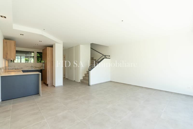 MINUSIO - Moderno appartamento duplex con vista nel verde (4)