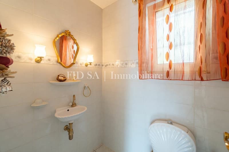 Casa indipendente in splendida posizione collinare - natura, sole e privacy (13)
