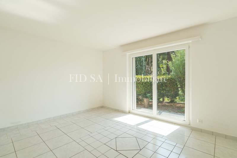Casa indipendente in splendida posizione collinare - natura, sole e privacy (11)