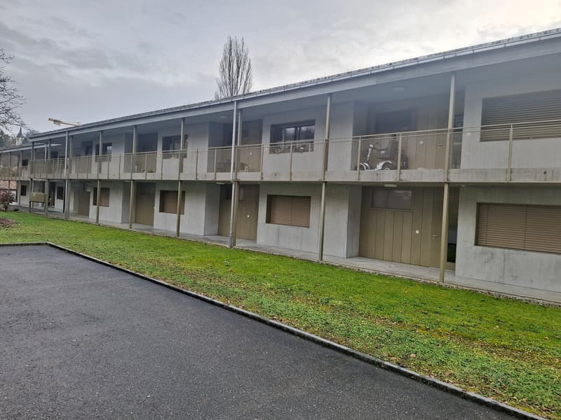 Appartamento moderno di 3.5 locali con balcone a Grellingen (10)