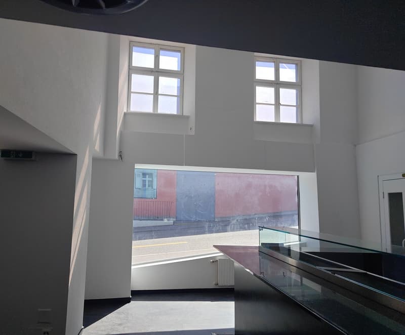 Central commercial space in Liestal – 98 m² with shopfront and vaulted room (6)