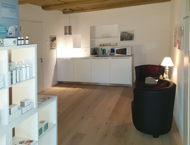 Spazio commerciale moderno in affitto nella Fürstenmühlescheune (2)