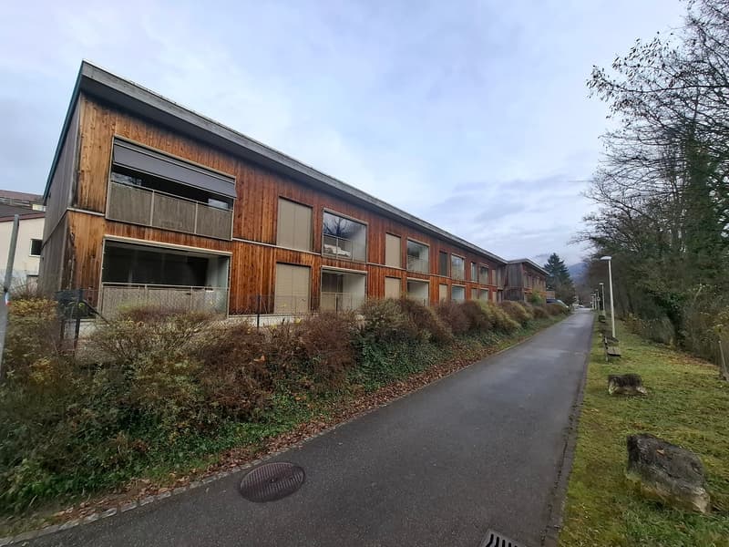 Moderne 2.5-Zimmer-Wohnung mit Balkon in Grellingen (13)