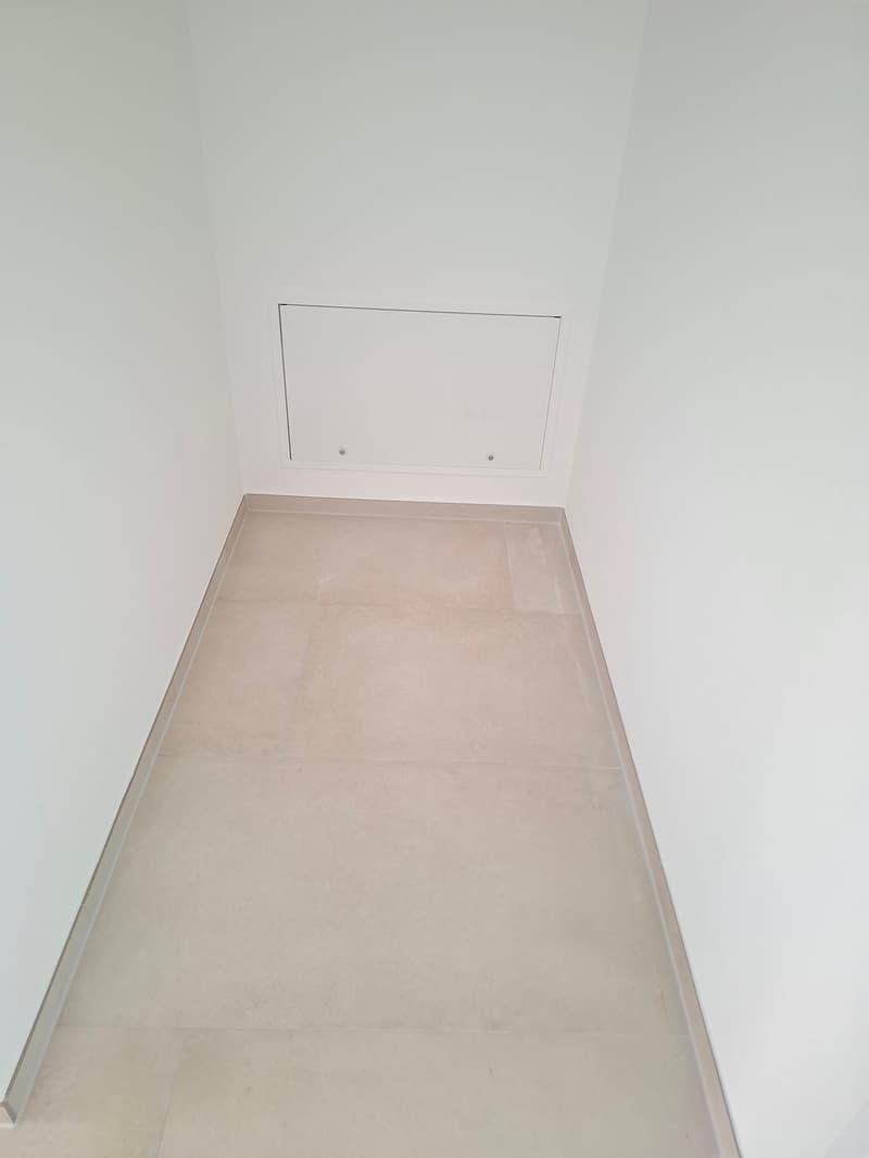 Helle 3.5-Zimmer-Wohnung mit 2 Balkone (12)
