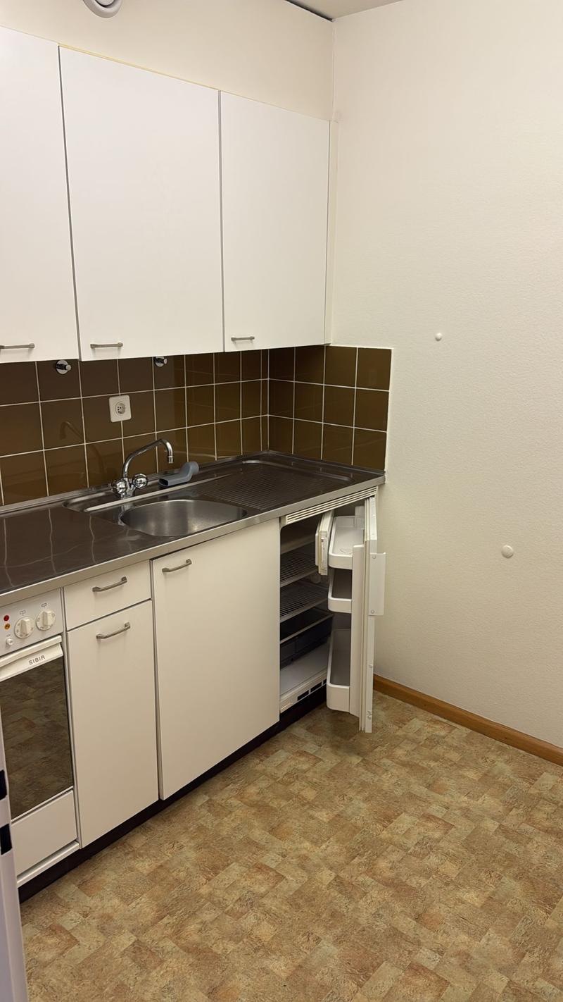 Appartement lumineux, accueillant et idéalement situé de 2 pièces (St. Johann) (6)