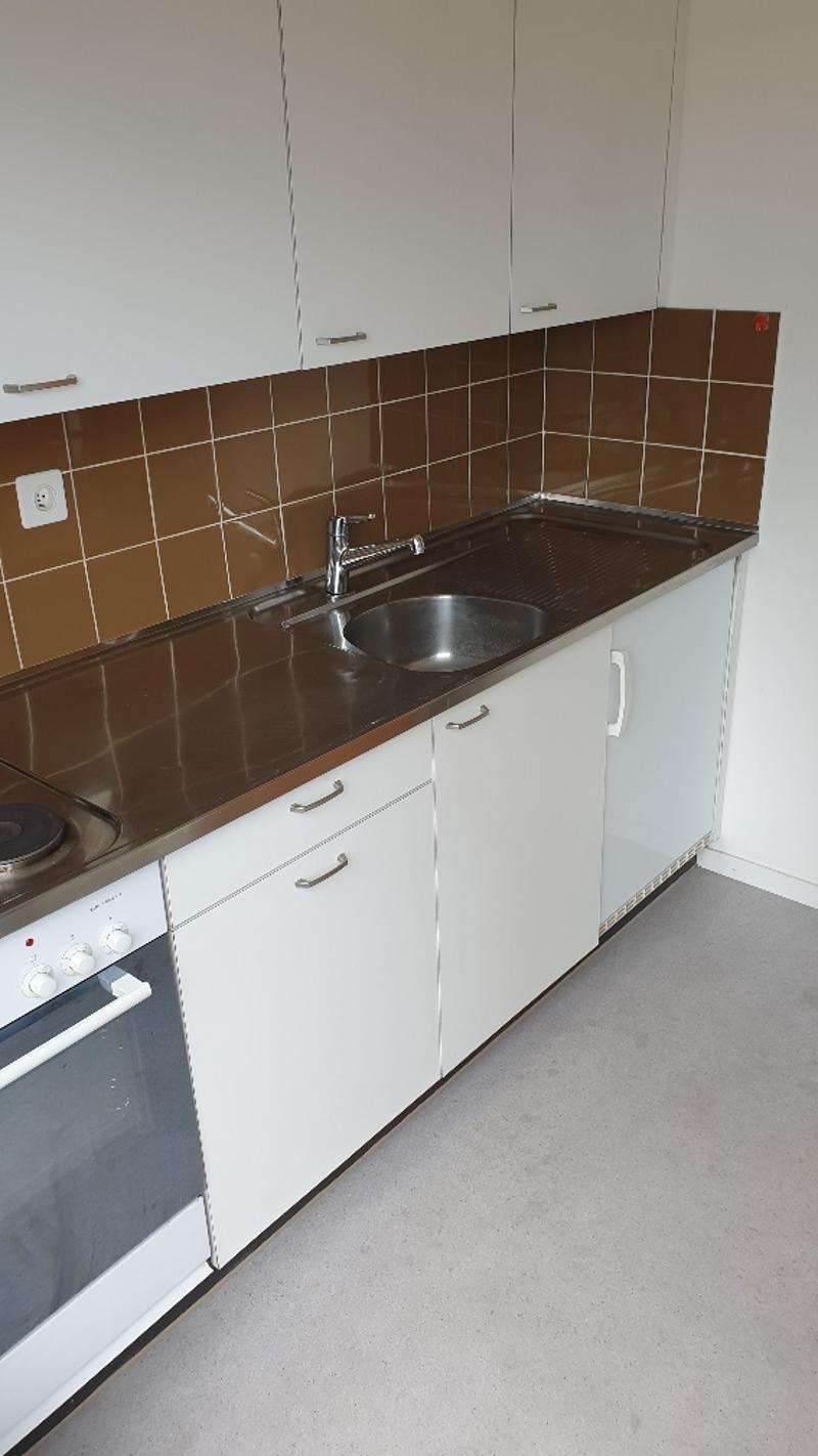 Helle, freundliche und optimal gelegene 2-Zimmerwohnung (St. Johann) (5)