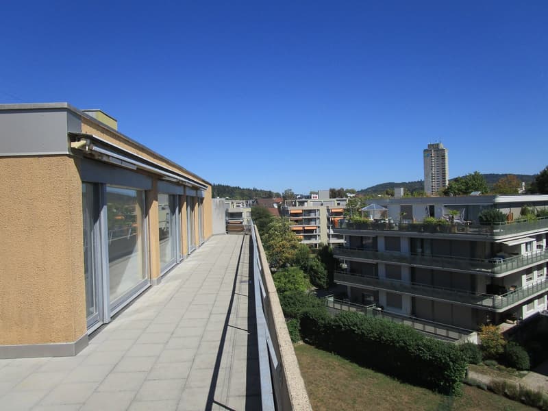 5.5-Zimmer-Attikawohnung mit Terrasse und Weitsicht in Oftringen (16)