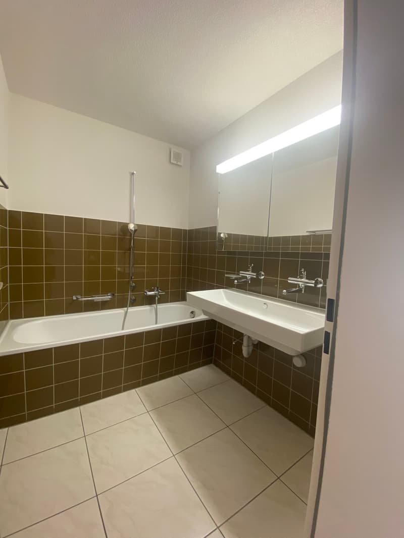 Frische 3.5-Zimmer-Wohnung mit Balkon in Olten (15)
