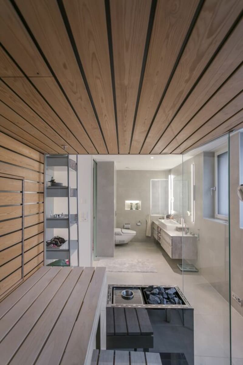 Exclusive 5.5-room apartment with garden seating in the city of Zurich (11)