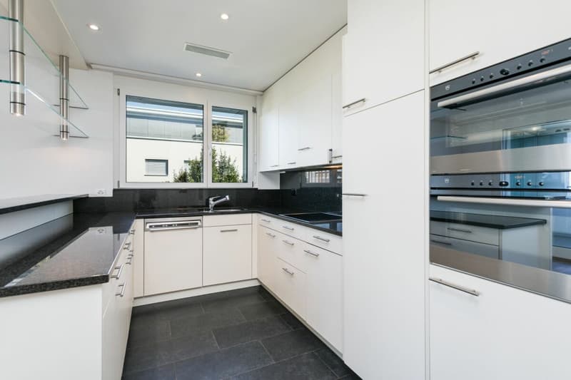 Appartement de 4,5 pièces ensoleillé dans un emplacement central (4)