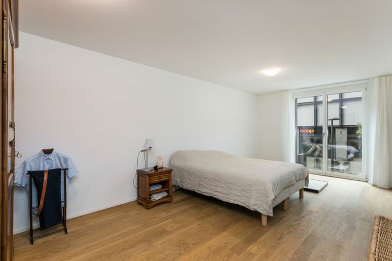 Sehr zentrale und moderne 2.5-Zimmer-Wohnung (7)