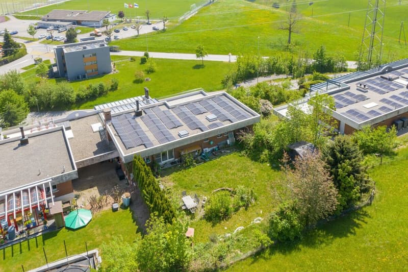 Wohnen mit Weitsicht: 7.5-Zimmer-Terrassenhaus mit Panorama-Terrasse (10)