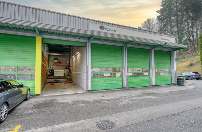 Attractive commercial and storage space in a traffic-favored location (7)