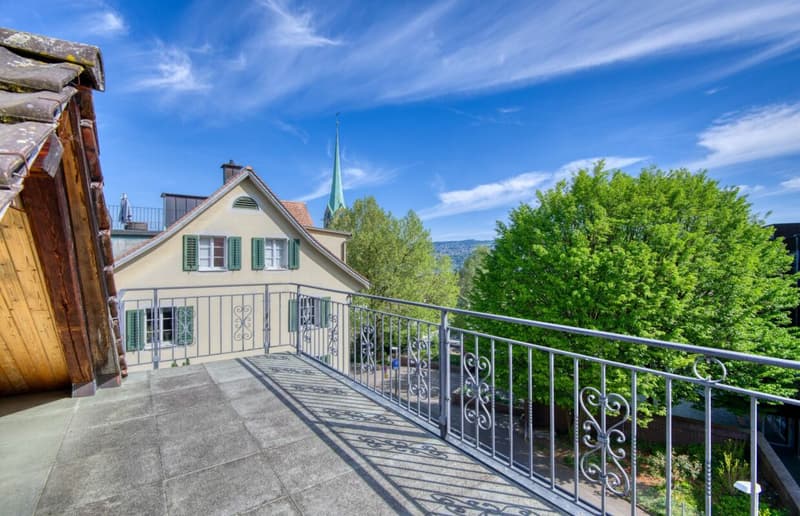 Bereit für eigene Ideen: DAS KLEINE HAUS IM ZENTRUM VON HORGEN (9)