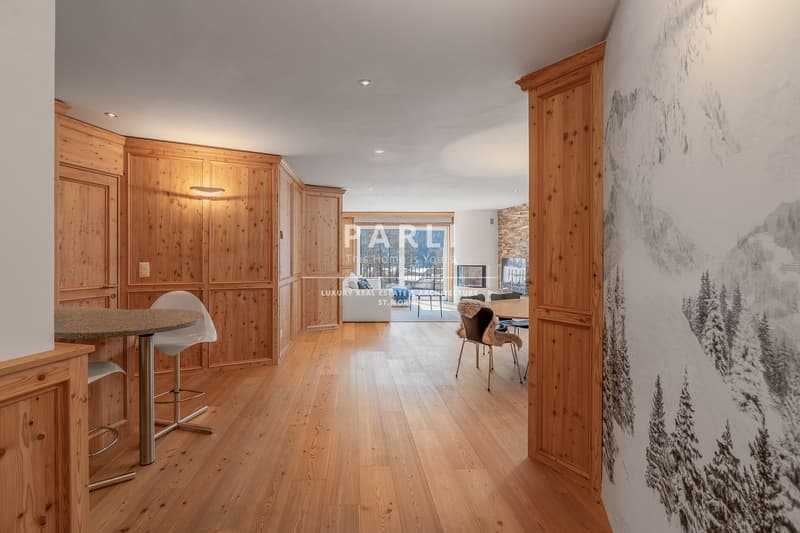 Exklusive 4.5-Zimmer-Ferienwohnung mit Panoramablick – Sommersaison in La Punt (2)