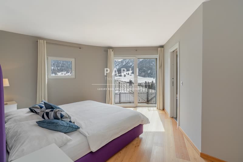 Exklusive 4.5-Zimmer-Ferienwohnung mit Panoramablick – Sommersaison in La Punt (5)