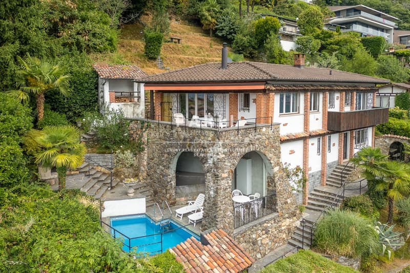 Morcote | Exklusive Villa mit Seeblick und Ausbaupotenzial bis ca. 500 m² (8)