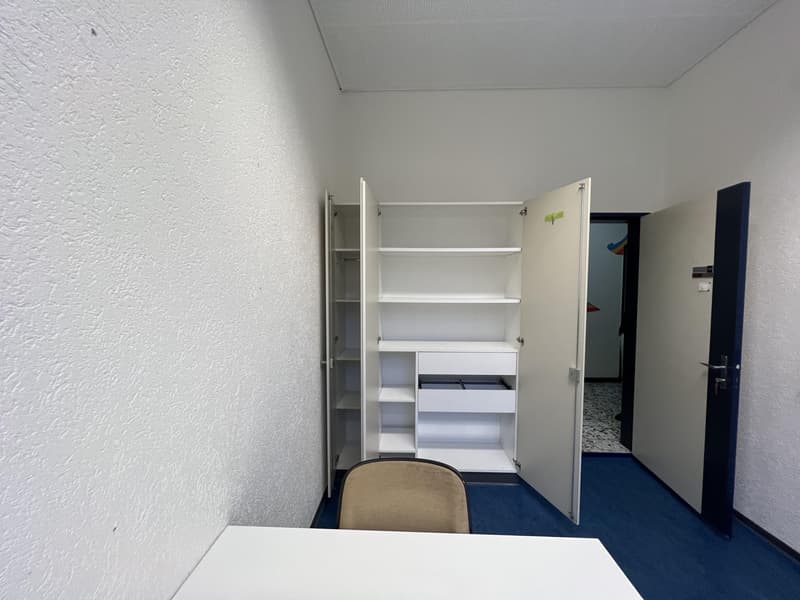 Uffici & Spazi di Magazzinaggio da 10m2 (12)