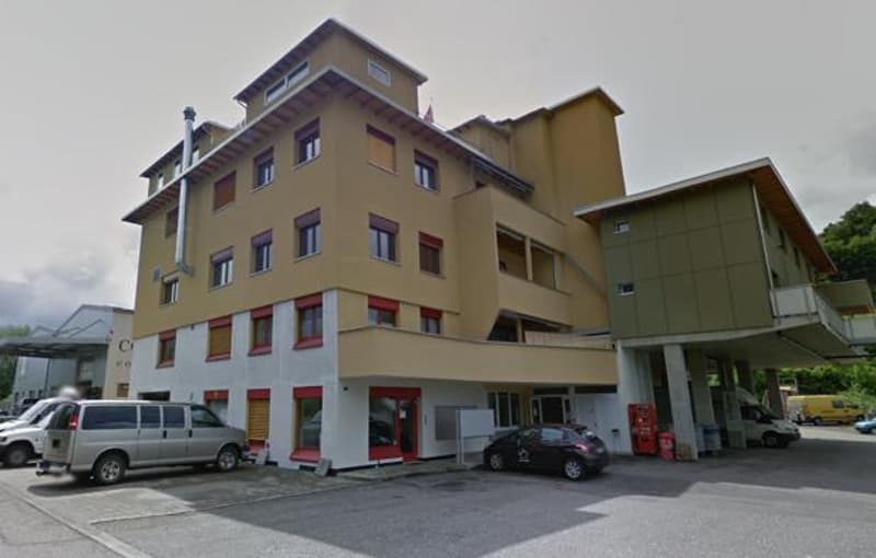 Warehouse and commercial space for rent in Lausen (1)