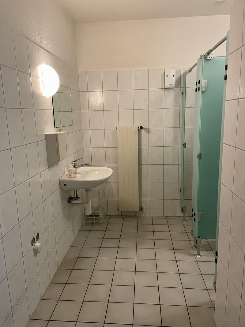 Commercial space for rent in Baar (12)