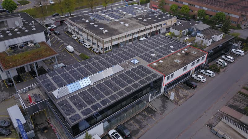 Commercial space for rent in Baar (3)