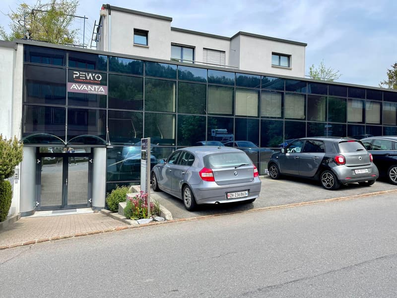 Commercial space for rent in Baar (4)
