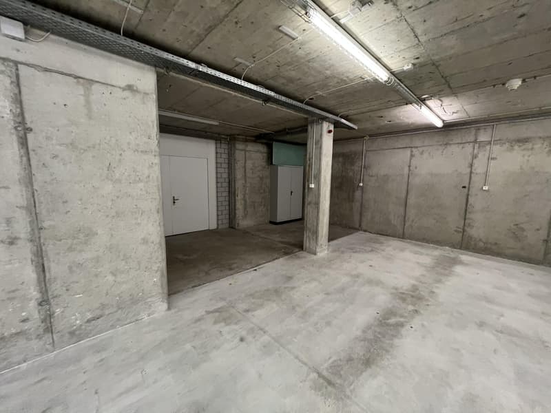 Warehouse space for rent in Niederhasli (8)
