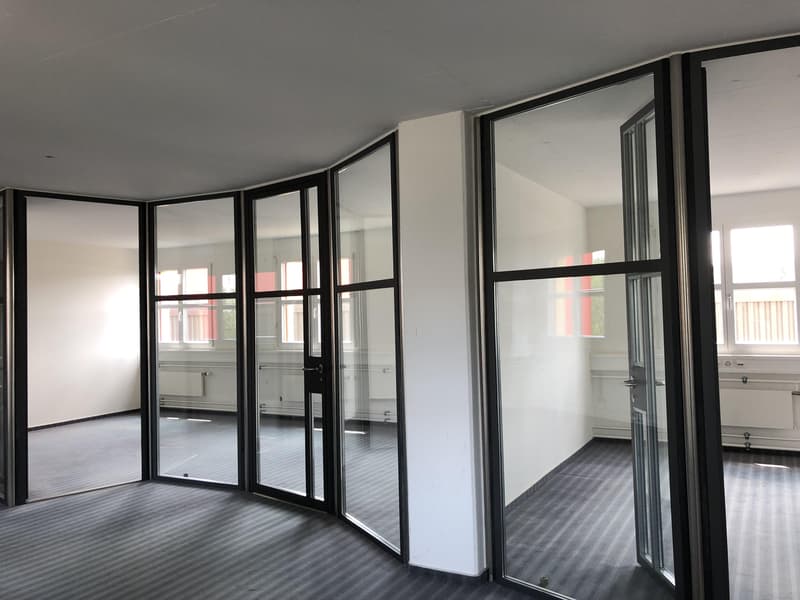 Espace de bureau et commercial exclusif à louer (5)