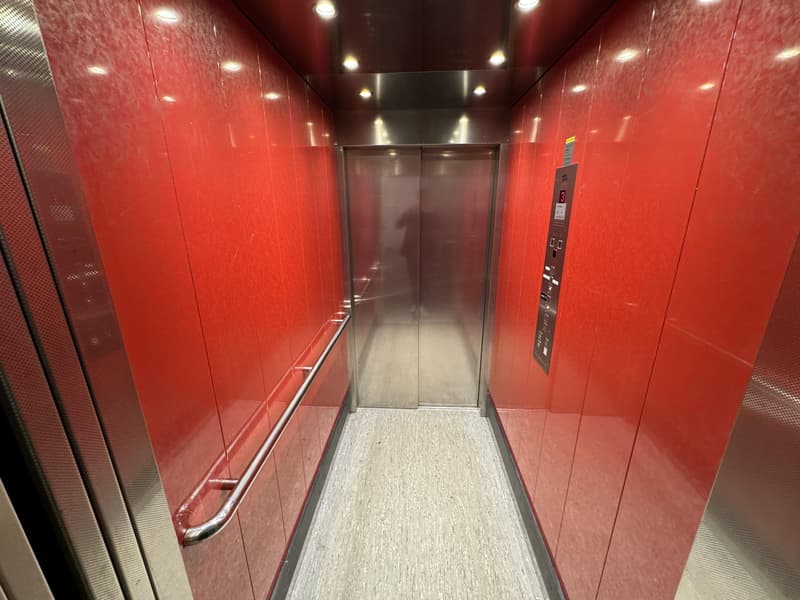 Loyer attractif pour une surface spacieuse à Lausen incluant 1 mois de loyer gratuit (11)