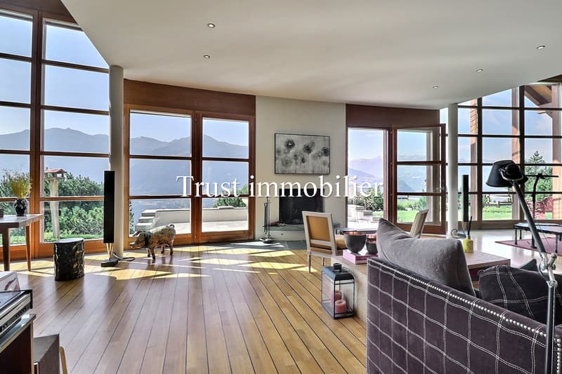 Magnifiques espaces pour cette Villa en location à Sergnou, Lens (4)