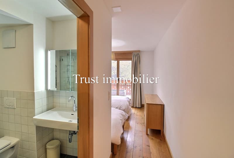 5003. Double appartement en RdC au centre de Crans (12)