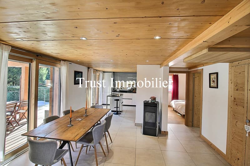 1.6004L.Superbe Chalet à louer au Centre de Crans (7)