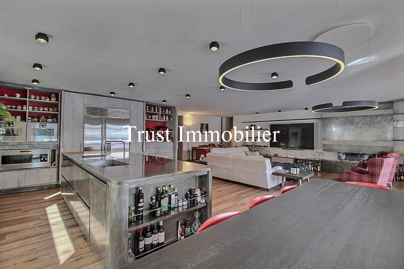5000. Appartement luxueux de 270 m2 habitable au centre de Crans (3)
