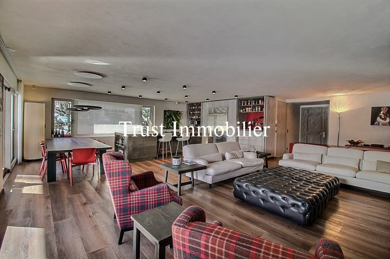 5000. Appartement luxueux de 270 m2 habitable au centre de Crans (5)
