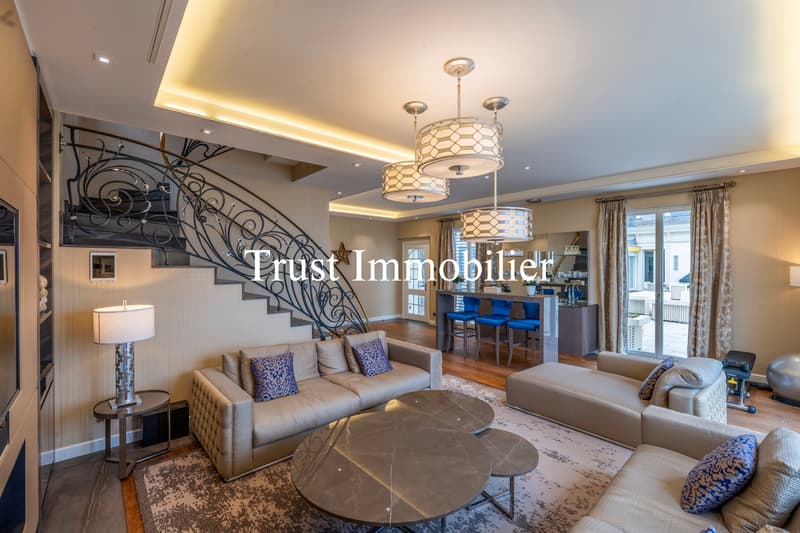 5002. Penthouse d'exception au coeur de Montreux (12)