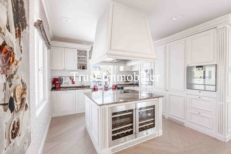 5002. Penthouse d'exception au coeur de Montreux (9)