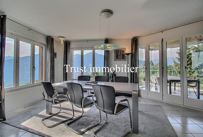 6002. Bright house with panoramic view of the mountains (4)