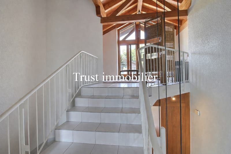 6002. Bright house with panoramic view of the mountains (12)