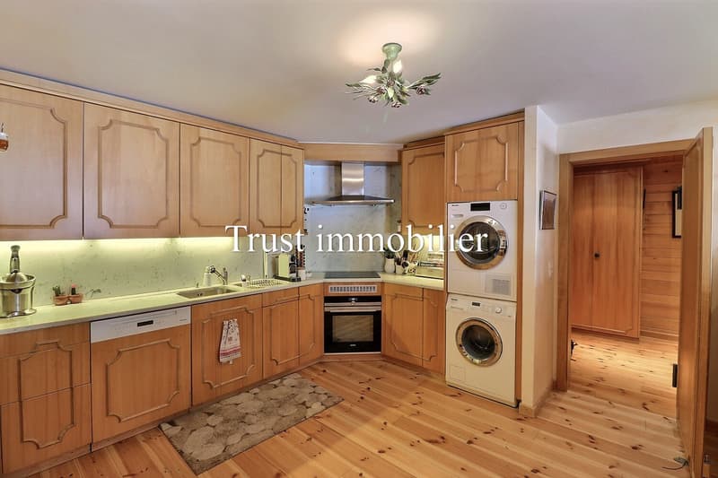 5008. Exceptionnel SKI IN/OUT appartement au centre de Crans (10)