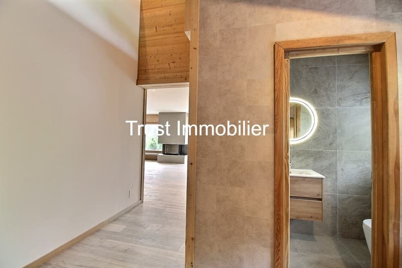 2014M-Gryon-Chalet 5.5 Zimmer renoviert (8)