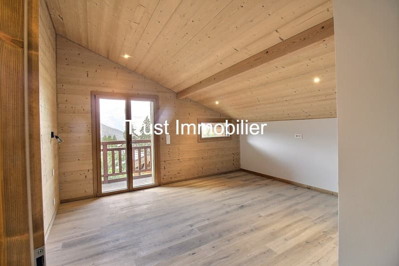6002M-Gryon-Renovated 5.5 room chalet (4)