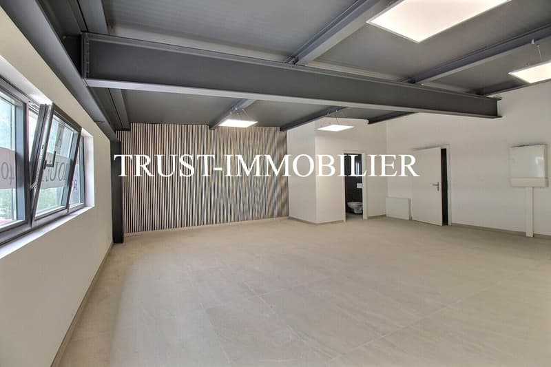 9001M-Saxon-Modern commercial space of 64 m² (3)