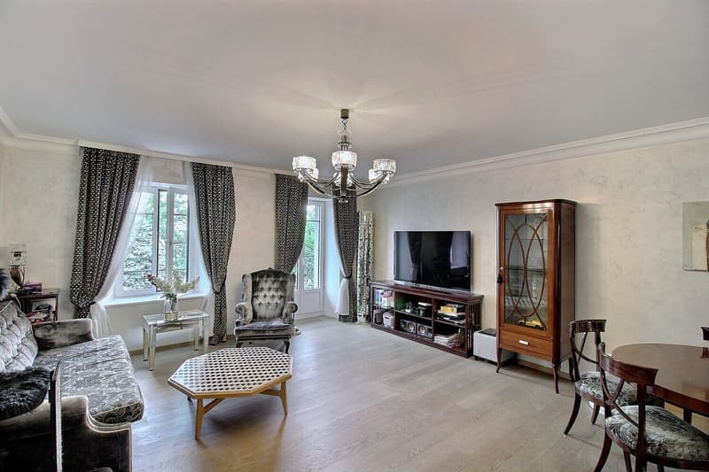 4002. Appartement moderne au centre de Montreux, vue lac (2)