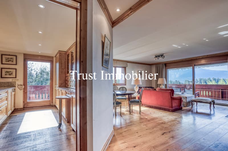 5006. Appartement 5.5pcs dans un cadre privilégié à Crans (4)