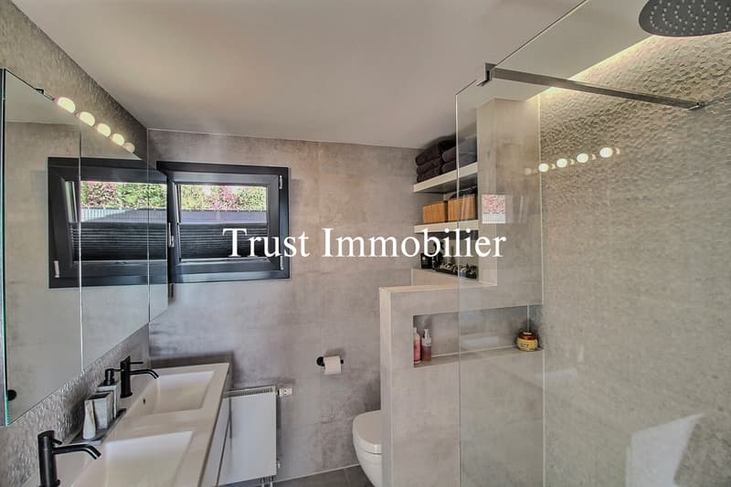 6015. Magnifique chalet à Icogne à Vendre (13)