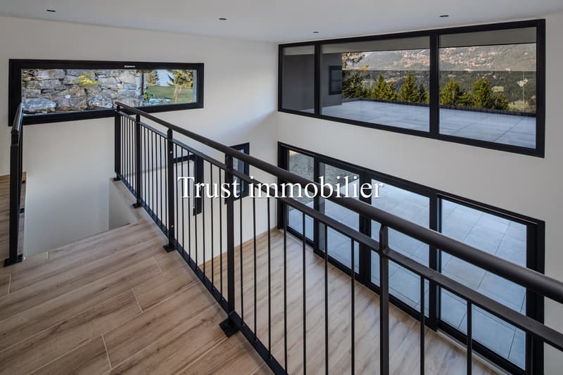 6018. Chalet neuf. Magnifique vue (4)