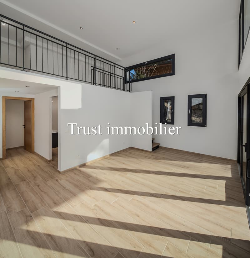 6018. Chalet neuf. Magnifique vue (10)