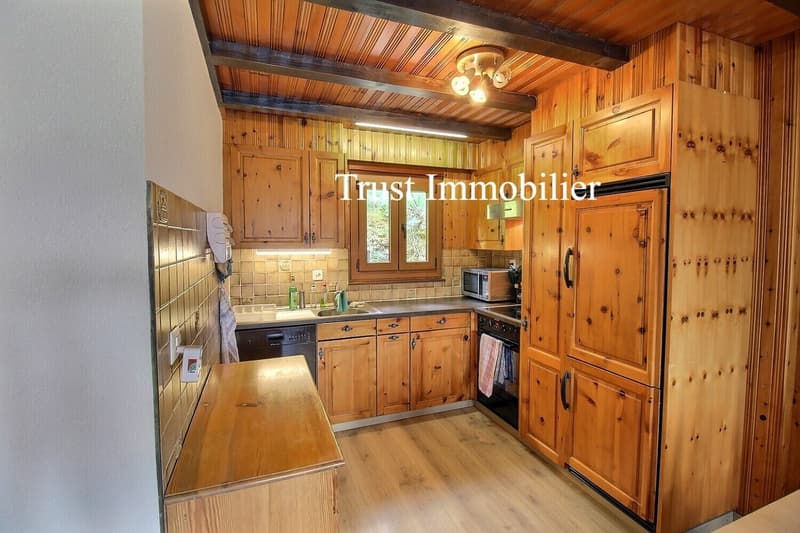 Chalet de 5.5 pièces un véritable refuge alpin au coeur de La Tzoumaz (7)