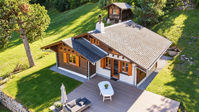 Chalet de 5.5 pièces un véritable refuge alpin au coeur de La Tzoumaz (1)